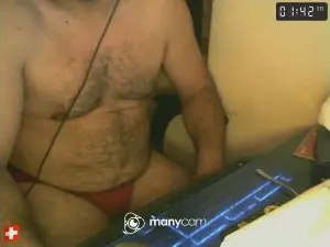 Cam4 Live Sex of benenzo