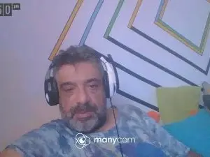 Cam4 Adult Video Chat of benenzo