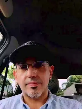 Cam4 Adult Video Chat of Andresgomezcolo