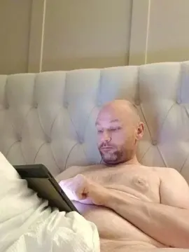 Cam4 Watch Live Sex Cams of pitch22
