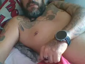 Cam4 Free Live Porn of emivette2