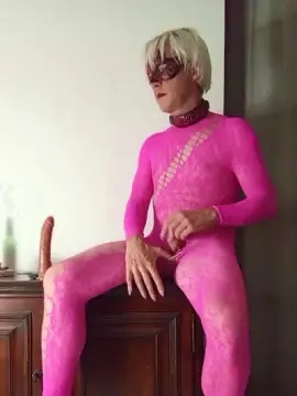 Cam4 Sex Cam of maximfox77