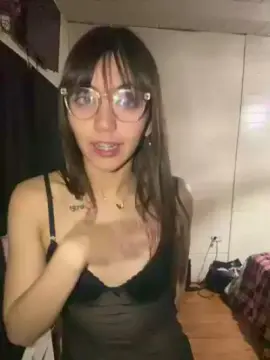 Cam4 Sex Cam of Nicki