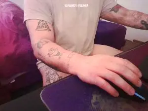 Cam4 Adult Video Chat of ChrisStgo