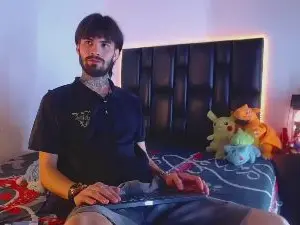 Cam4 Nude Webcam of Sex_Fucking