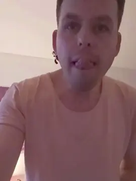 Cam4 Adult Video Chat of vapersweet3