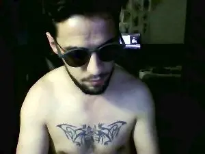 Cam4 Live Porn of Hugot488