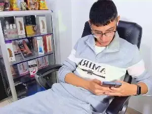 Cam4 Watch Live Sex Cams of alex_gomez