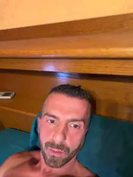 Cam4 Watch Live Sex Cams of builder1