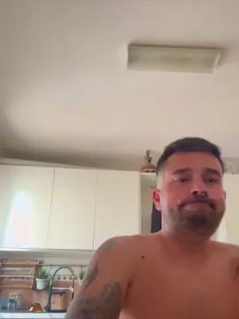 Cam4 Live Porn of juanjo4