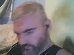 Cam4 Live Porn of mecsexy