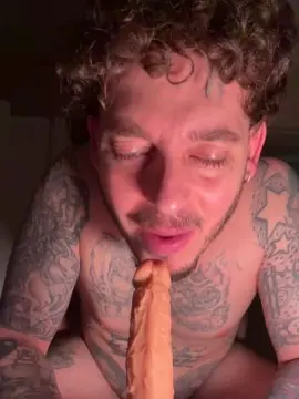 Cam4 Free Porn Cam of justin35