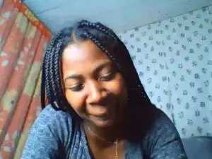 Cam4 Live Sex Cam of elenahsexy1