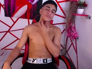 Cam4 Free Live Porn of Oliver_Parker