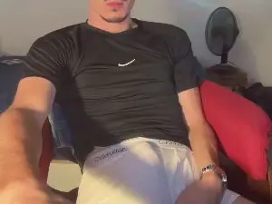 Cam4 Live Sex of jules300