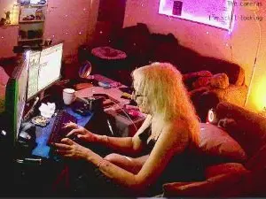 Cam4 Live Sex Cam of LolaRent66
