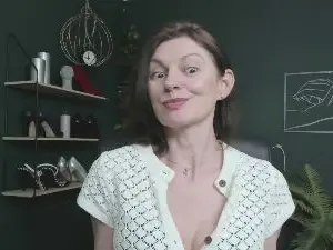 Cam4 Adult Webcam of Vivian_Heart