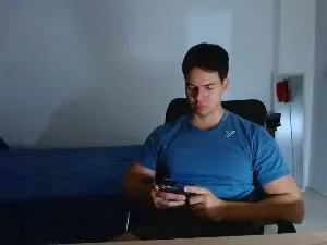 Cam4 Live Sex of KingAlejandro