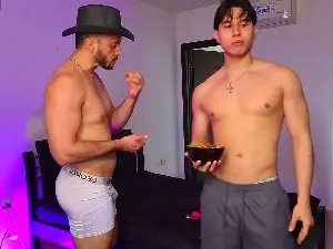 Cam4 Live Porn of teddybear_07