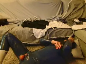 Cam4 Sex Cam of ParejaBDSM_28