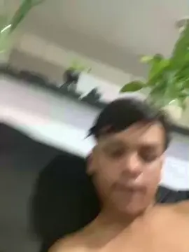 Cam4 Live Sex of tavinho1