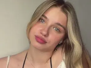Cam4 Sex Cam of LindseyWatah