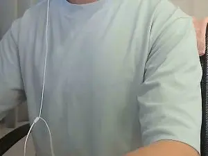 Cam4 Live Porn of kimwoobin73
