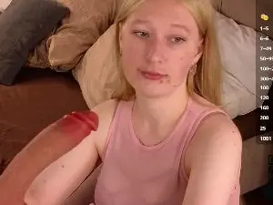 Cam4 Sex Cam of Lillian_Peters