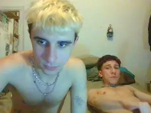 Cam4 Watch Live Sex Cams of Miloverboy
