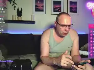 Cam4 Nude Webcam of djShyVibes