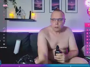 Cam4 Best Webcam of djShyVibes