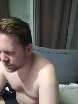 Cam4 Live Sex Cam of tomsauwer