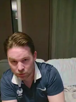 Cam4 Private Sex Chat of tomsauwer