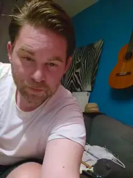 Cam4 Watch Live Sex Cams of tomsauwer