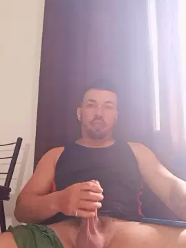 Cam4 Live Porn of juniorcervo