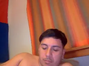 Cam4 Nude Webcam of matiaslol666