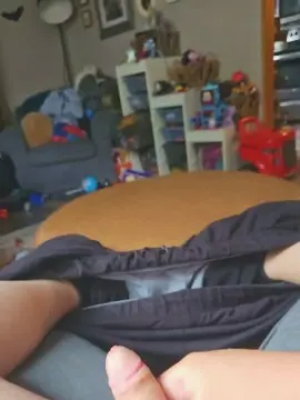 Cam4 Nude Webcam of Big_guy85