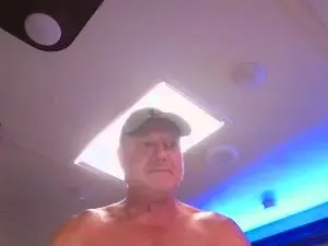 Cam4 Best Webcam of Beachcomer99
