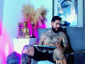 Cam4 Best live sex cam show of VincentSartori