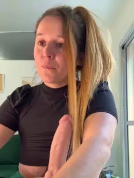 Cam4 Free Porn Cam of mieldulcexx