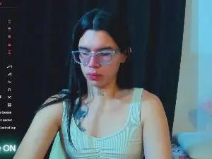 Cam4 Live Sex Cam of BEVERLYERUDITA