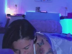 Cam4 Watch Live Sex Cams of Adele_Greyhot