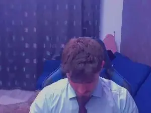 Cam4 Watch Live Sex Cams of greekgod19