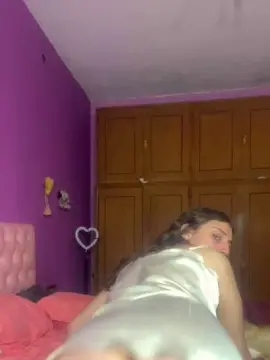 Cam4 Sex Chat of Miaxxx21