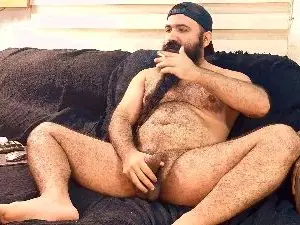 Cam4 Watch Live Sex Cams of BeardedSmoker