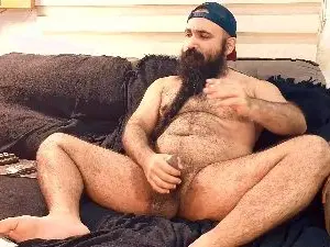 Cam4 Live Sex of BeardedSmoker