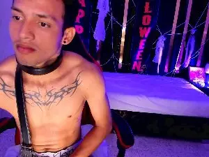 Cam4 Free Live Porn of JaredTorres