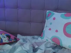 Cam4 Free Live Porn of Samanta_pink