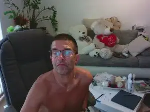 Cam4 Live Porn of rene605