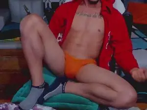 Cam4 Adult Webcam of Brunocuttie9